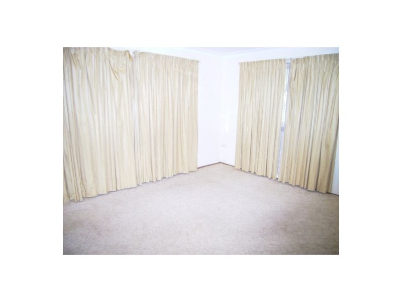 19 Paradise Street, Point Vernon QLD 4655