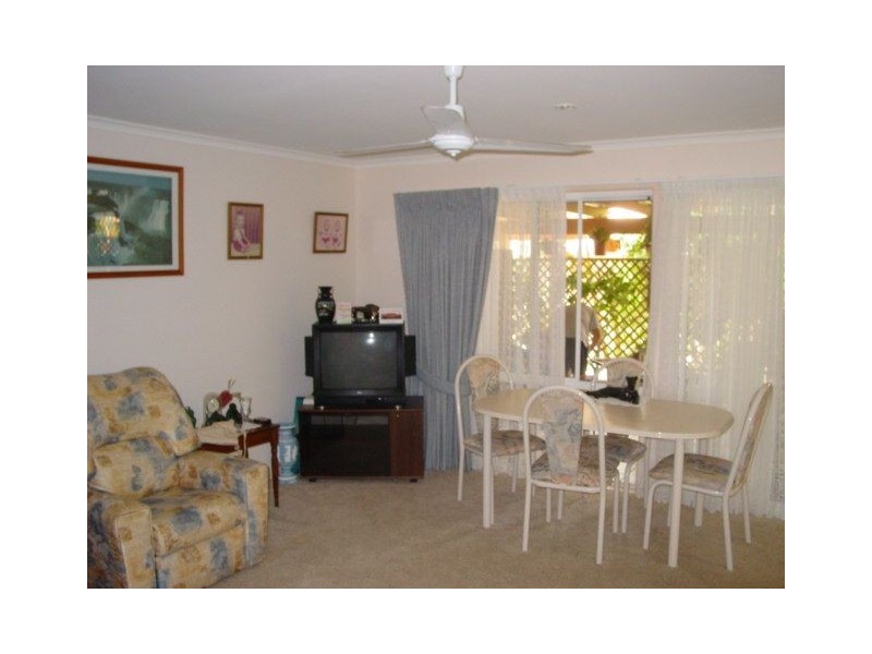 4 / 72 Winchelsea St, Pialba QLD 4655