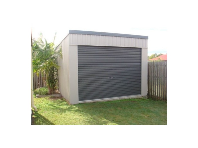 14 Topaz Circuit, Urangan QLD 4655