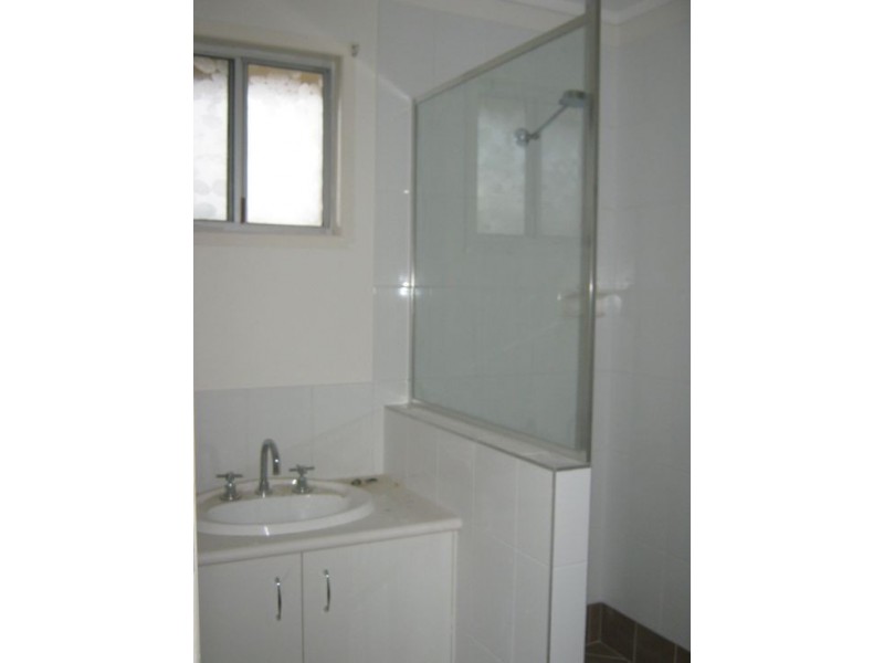 5A Kelly Street, Point Vernon QLD 4655