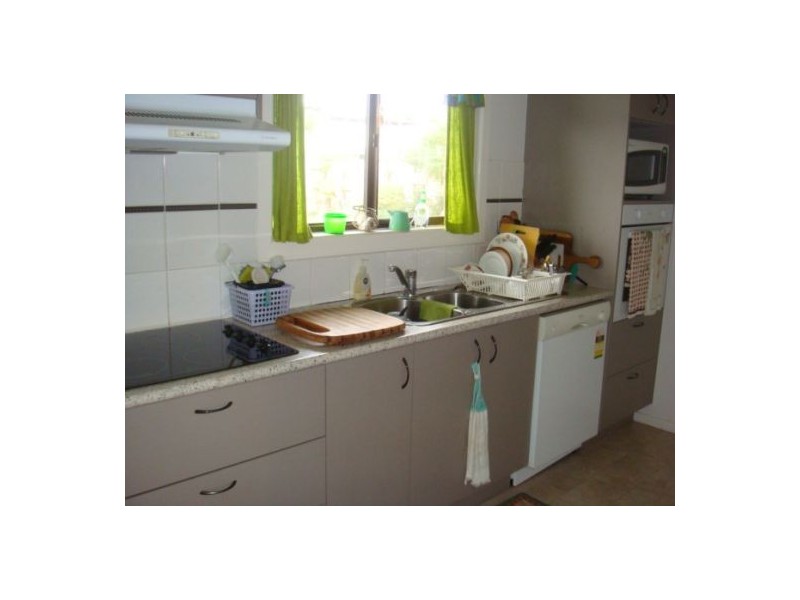 10 Leith, Pialba QLD 4655