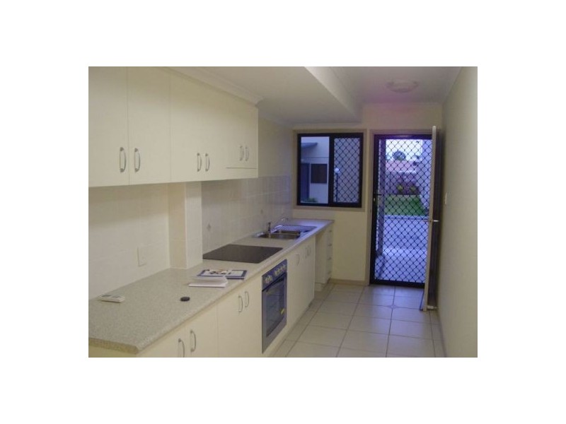 U20 56-58 Main Street, Pialba QLD 4655