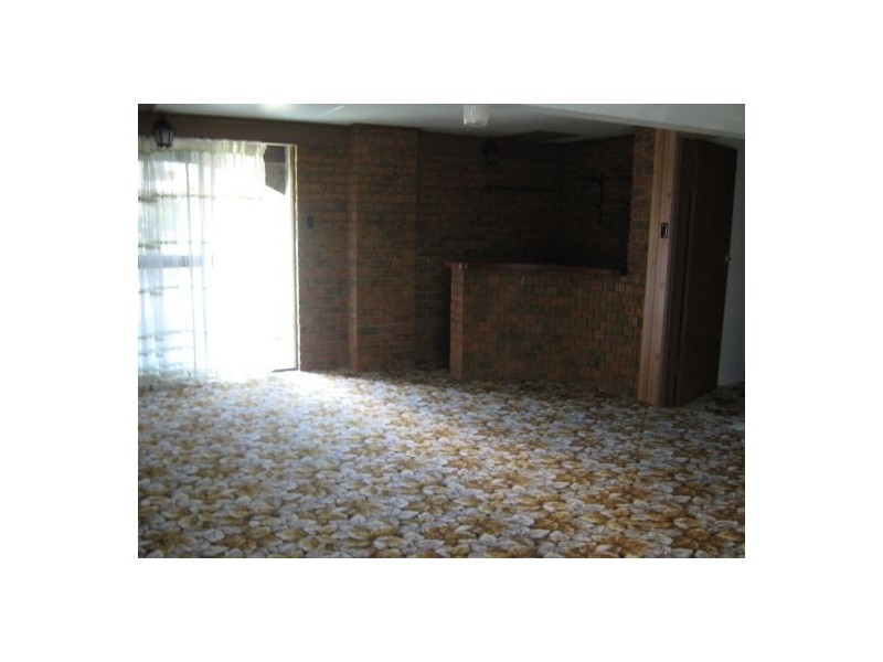 74 Hibiscus, Urangan QLD 4655