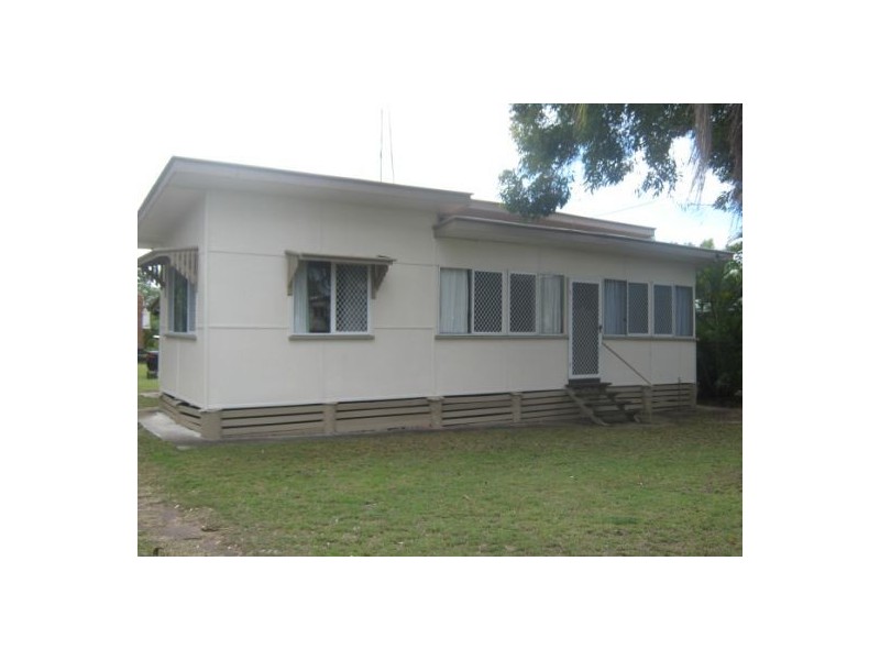 112 Cypress Street, Torquay QLD 4655