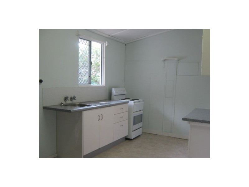 112 Cypress Street, Torquay QLD 4655