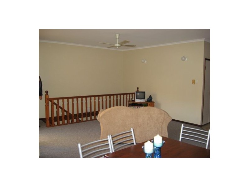1/18 McKean Road, Scarness QLD 4655