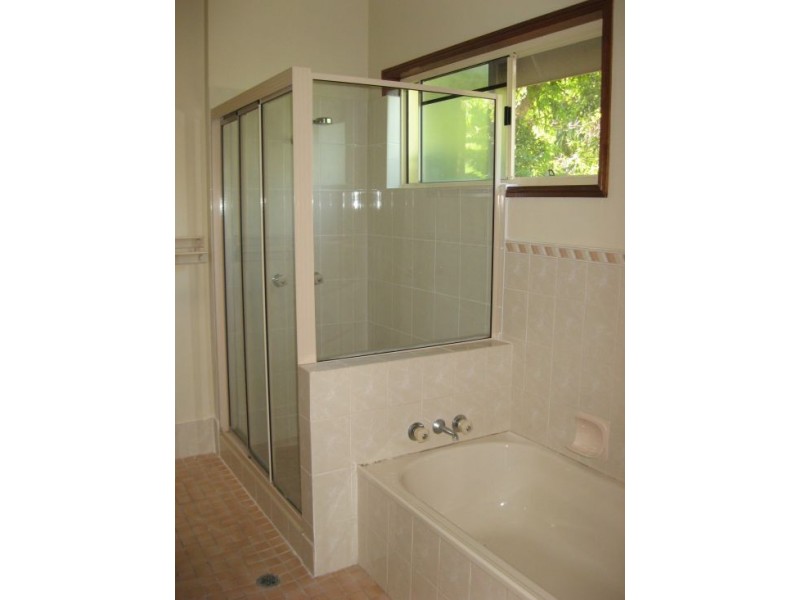 1/18 McKean Road, Scarness QLD 4655