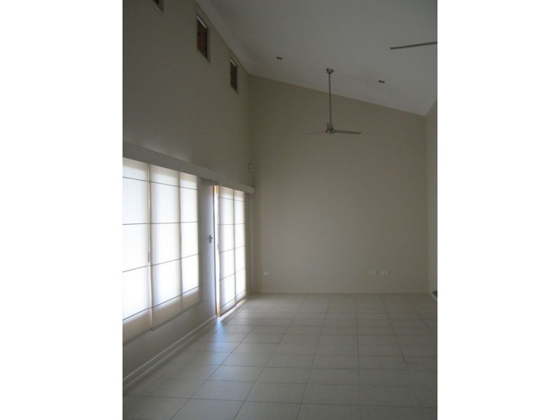 29 Marineview Parade, Scarness QLD 4655