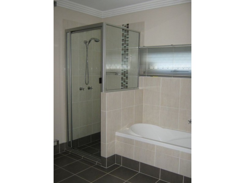 29 Marineview Parade, Scarness QLD 4655