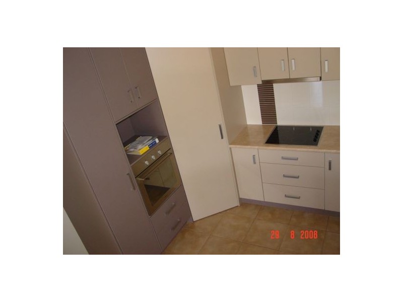 6 / 63 McLiver Street, Kawungan QLD 4655