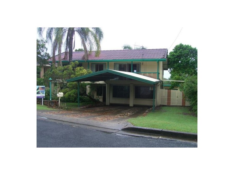 3 Jacaranda Drive, Torquay QLD 4655