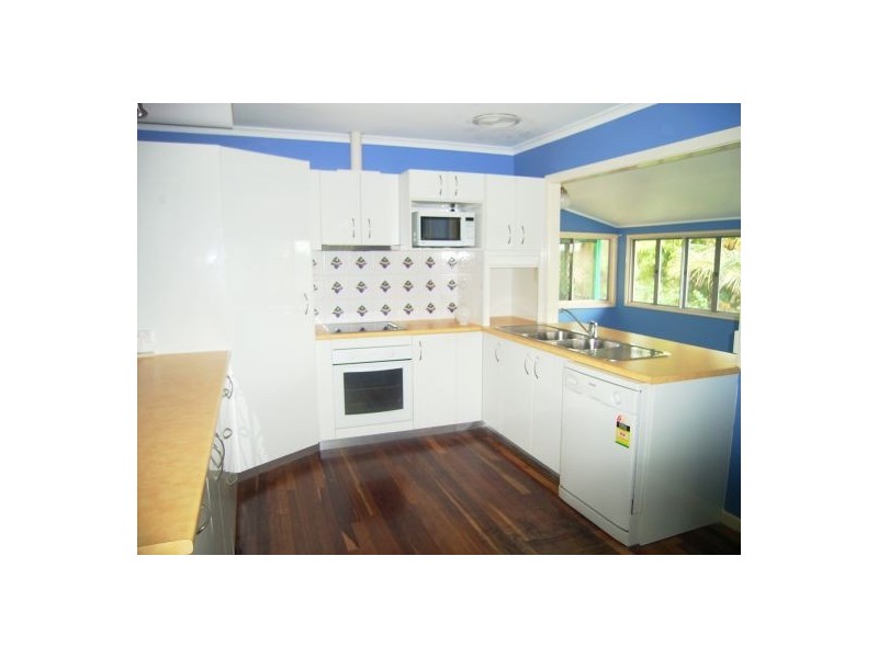 3 Jacaranda Drive, Torquay QLD 4655