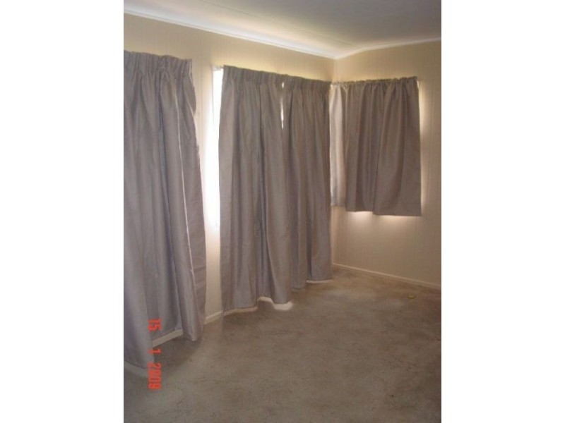 8 Mant Street, Point Vernon QLD 4655