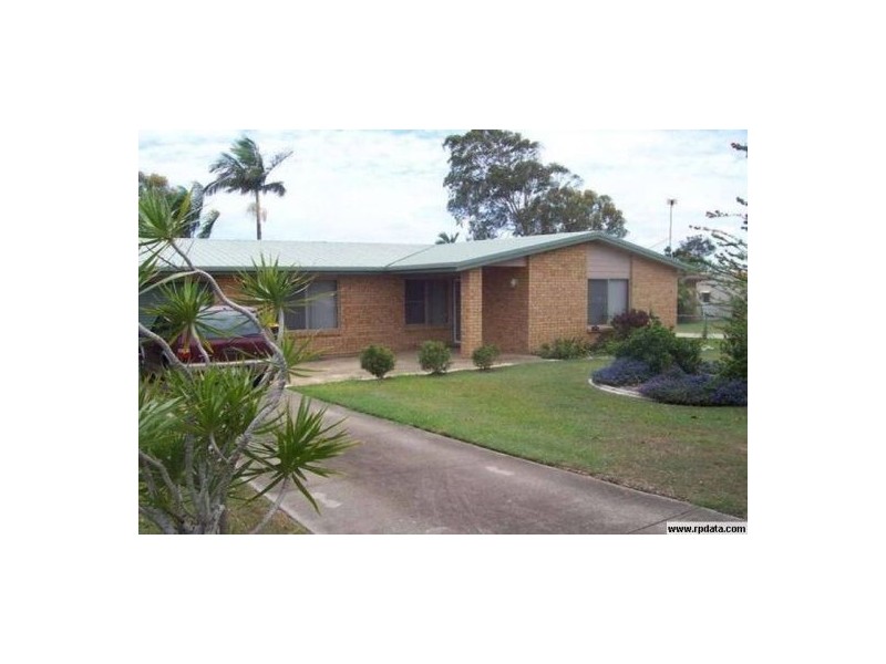 75 Hammond Street, Urangan QLD 4655