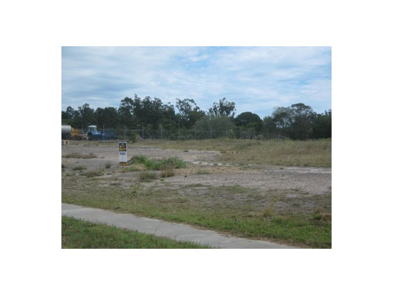 26 Industrial, Dundowran QLD 4655