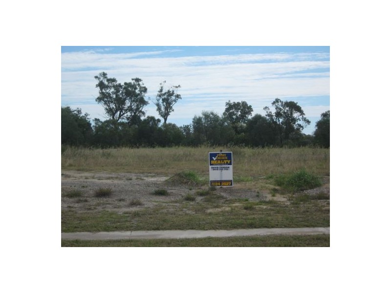 28 Industrial, Dundowran QLD 4655