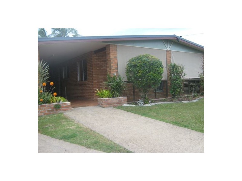 27 Saunders Street, Point Vernon QLD 4655