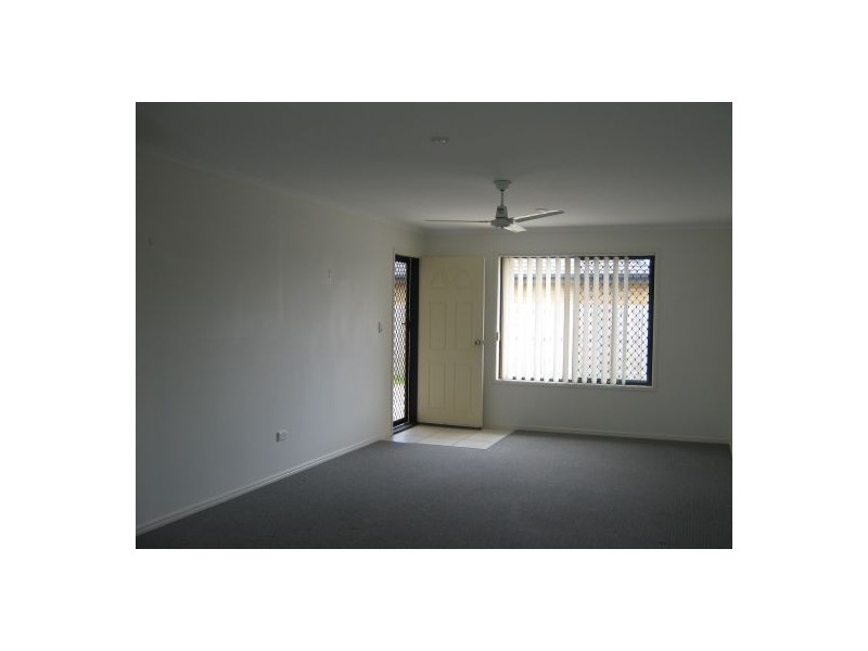 1/9 Gunsynd Way, Point Vernon QLD 4655