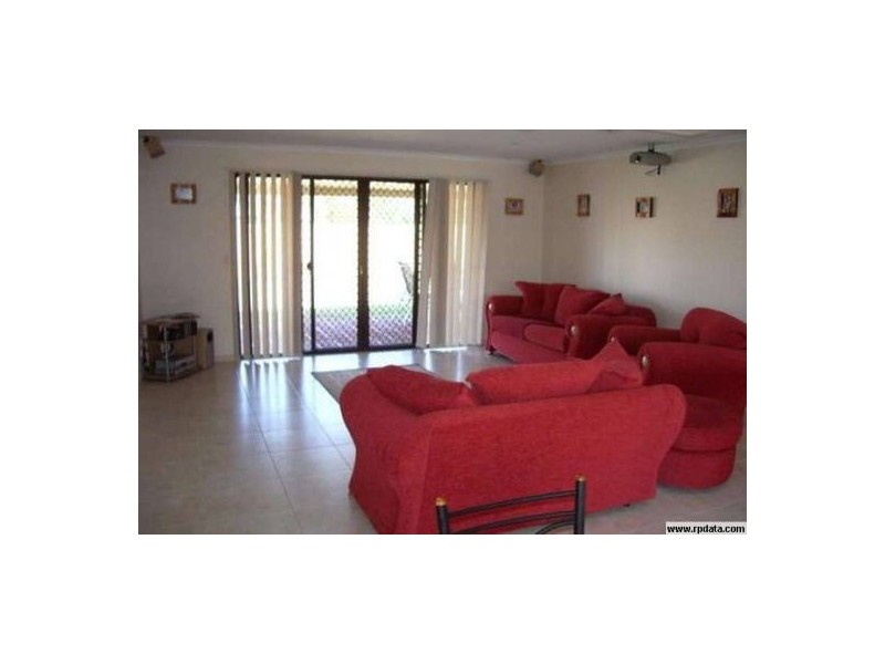 32 Conondale Court, Torquay QLD 4655