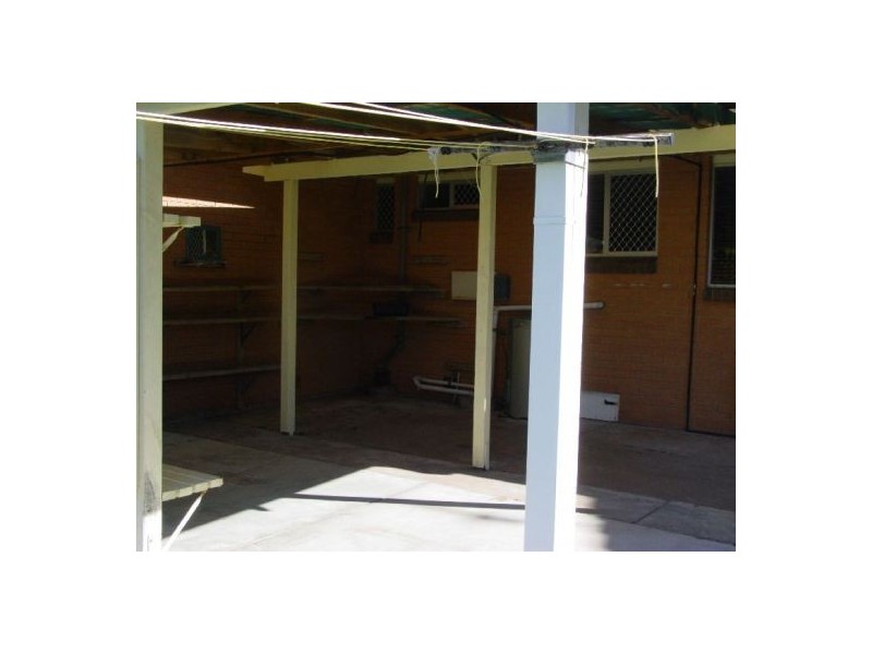 32 Long Street, Point Vernon QLD 4655