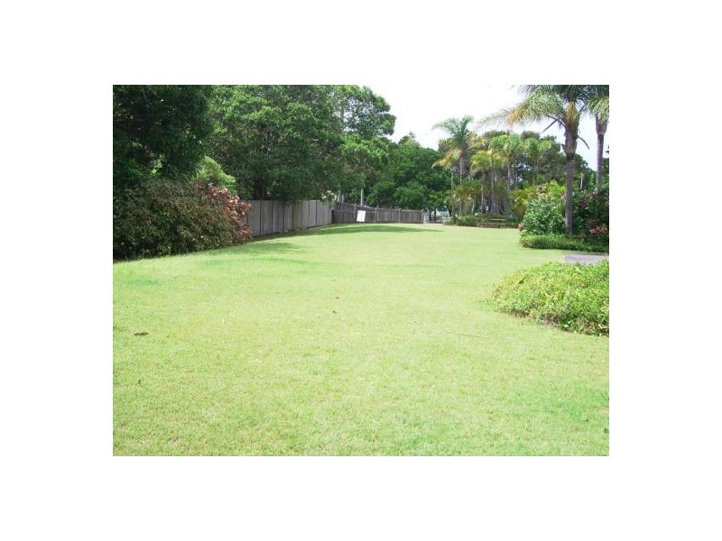 650 Esplanade, Urangan QLD 4655