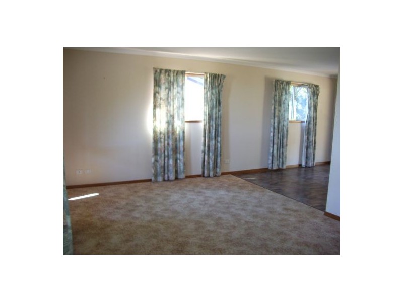 22 Samarai Drive, Kawungan QLD 4655