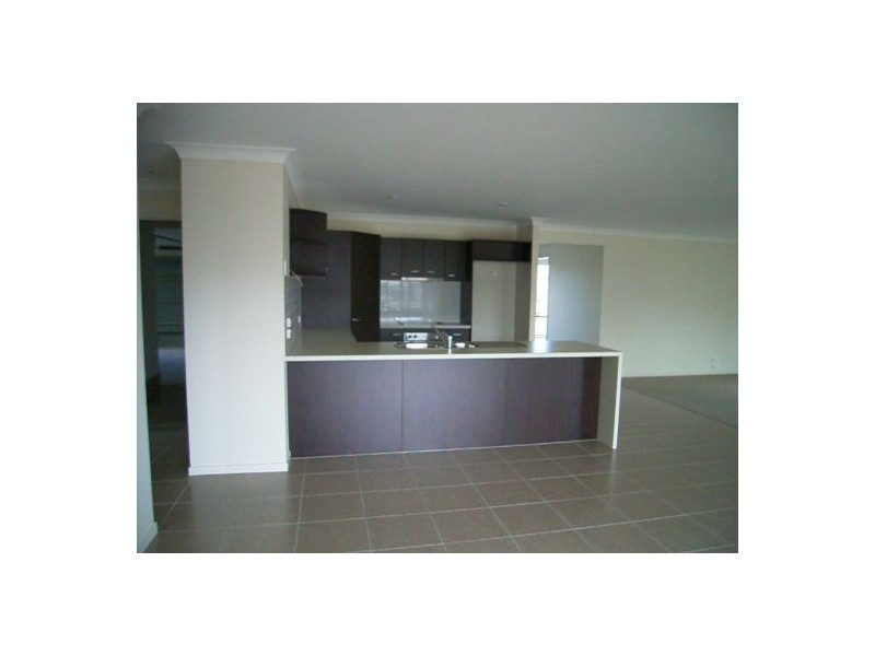 5 Wongala Way, Eli Waters QLD 4655