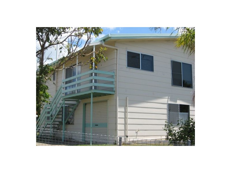 215A Boat Harbour Drive, Pialba QLD 4655