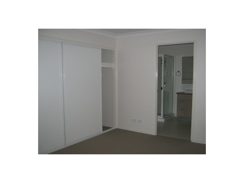 7 Parklink West Ave, Wondunna QLD 4655