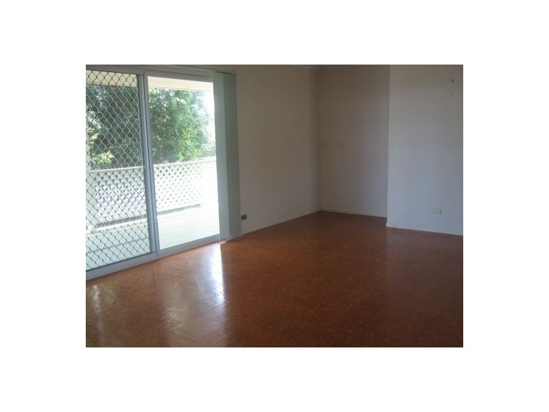 6 Tenimby, Pialba QLD 4655