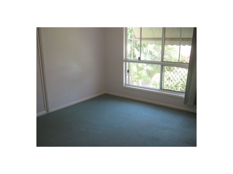 6 Tenimby, Pialba QLD 4655