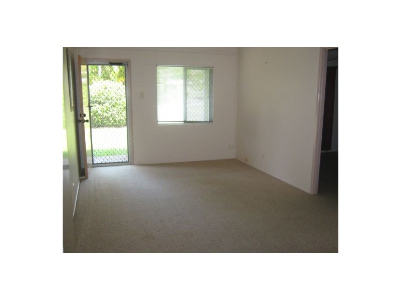 6 Tenimby, Pialba QLD 4655