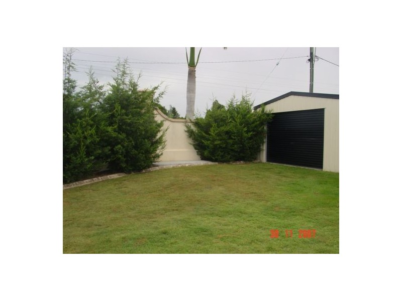 2 St Josephs Drive, Urraween QLD 4655