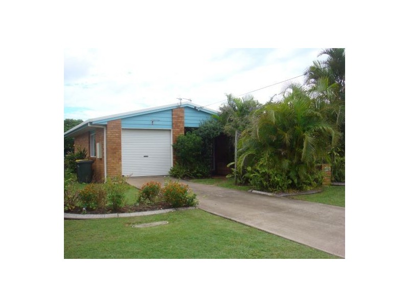 9 Maple Street, Pialba QLD 4655