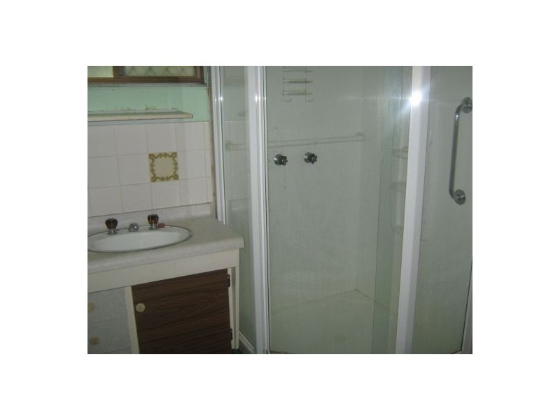 86 Old Bruce Highway, Howard QLD 4659