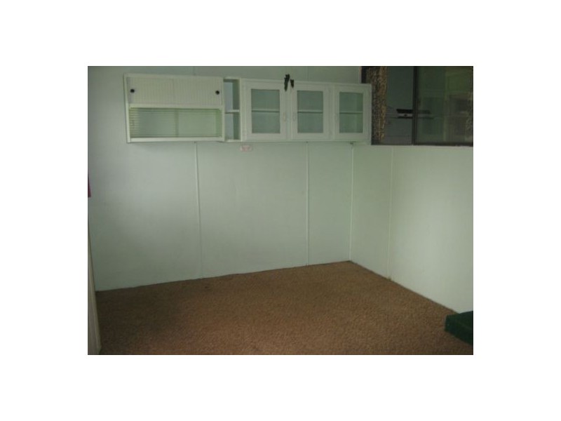 86 Old Bruce Highway, Howard QLD 4659