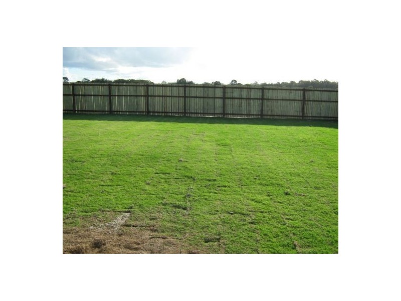 59 Bounty Circuit, Eli Waters QLD 4655