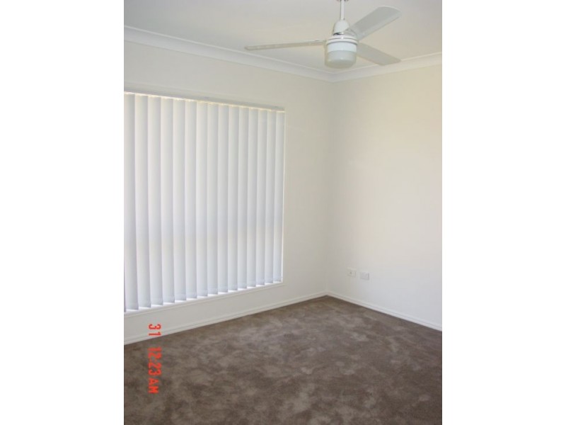 72 WATTLE STREET, Point Vernon QLD 4655