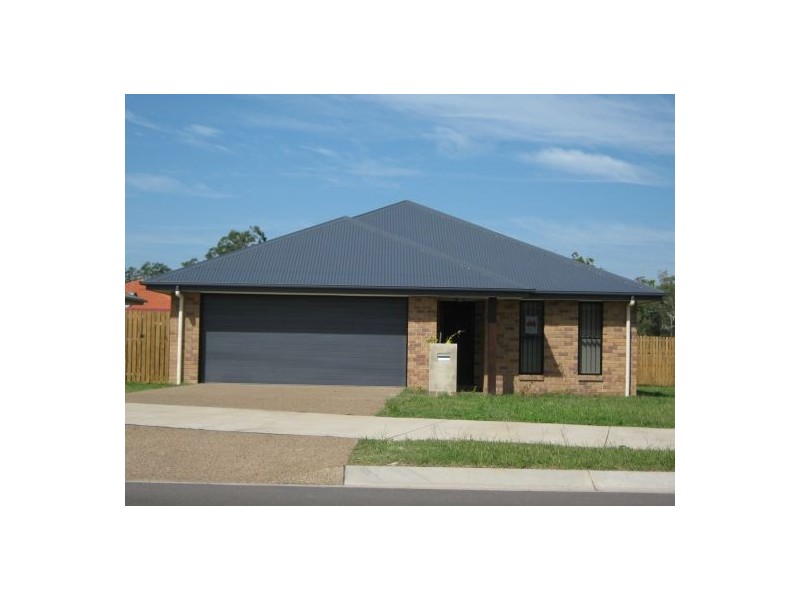 13 Colyton Street, Torquay QLD 4655