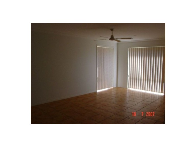 19 Durham Court, Kawungan QLD 4655