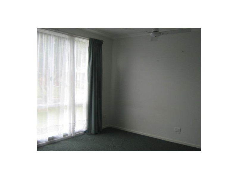 3 Brooke Court, Torquay QLD 4655