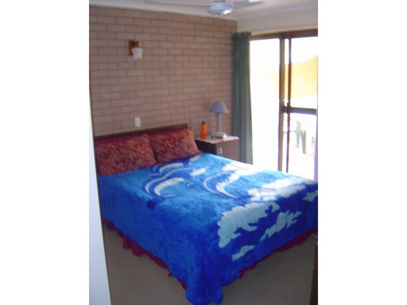 7/479 Esplanade, Torquay QLD 4655