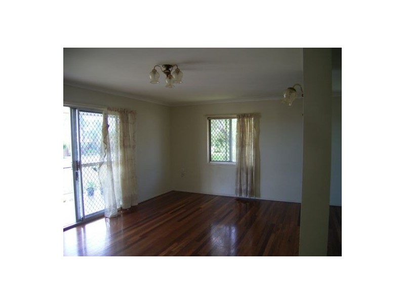 387 Boat Harbour Drive, Scarness QLD 4655