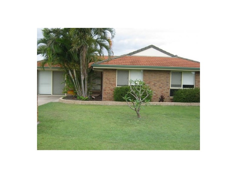 48  Banksia, Point Vernon QLD 4655