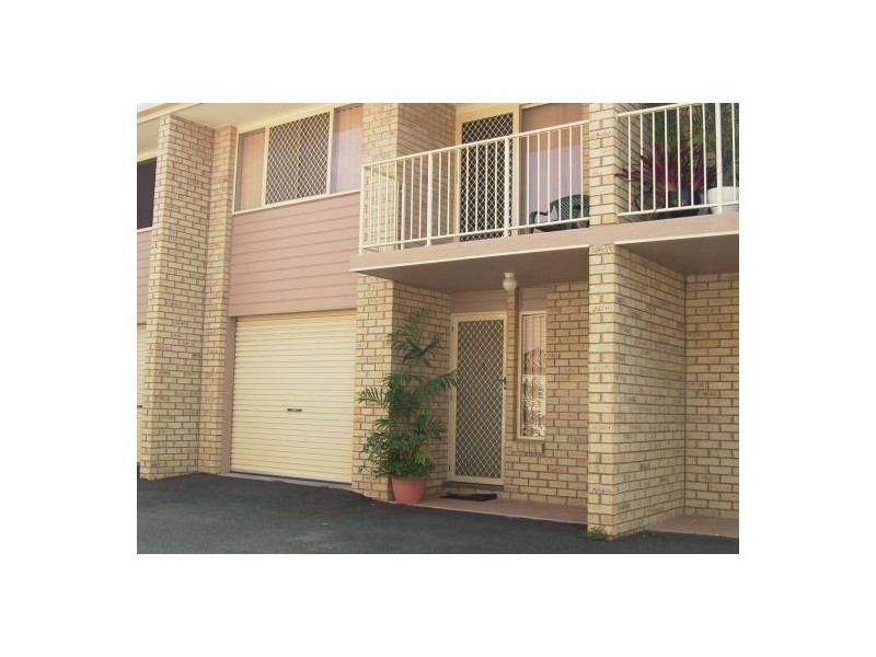 8/33 King Street, Urangan QLD 4655