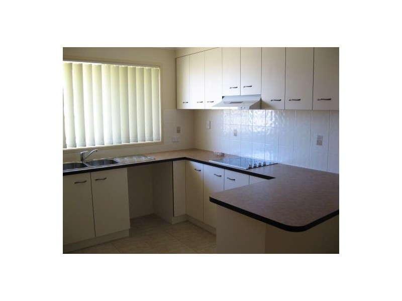 19 Endeavour Way, Eli Waters QLD 4655