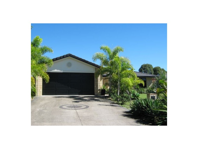 23 Brolga Court, Eli Waters QLD 4655