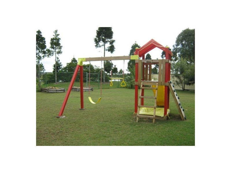 23 Brolga Court, Eli Waters QLD 4655