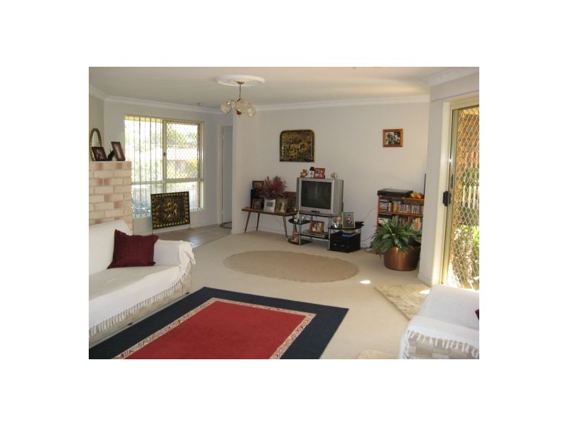 5 Macbel Court, Torquay QLD 4655