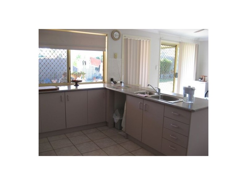 5 Macbel Court, Torquay QLD 4655